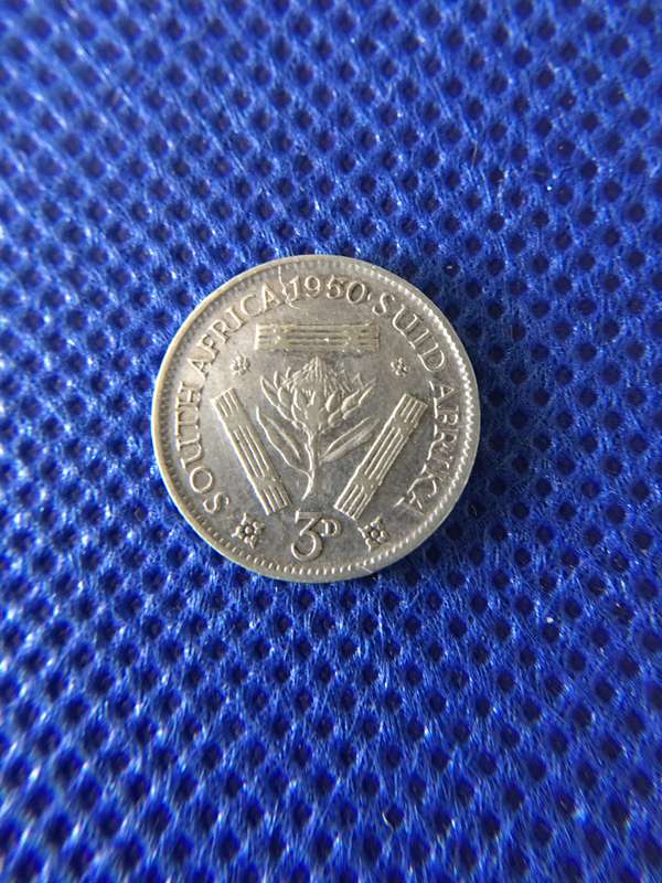 SOUTH AFRICA -  1950  - 3 PENCE 3D OR TICKY