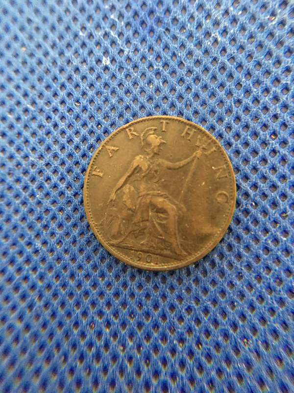 GREAT BRITAIN  - FARTHING - 1901 QUEEN VICTORIA  - GREAT DETAIL