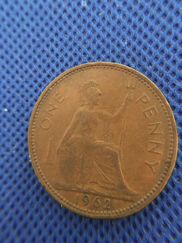 GREAT BRITAIN 1 PENNY 1962