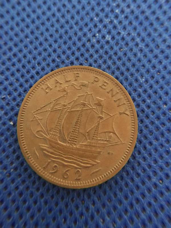GREAT BRITAIN 1962 HALF PENNY GREAT CONDITION
