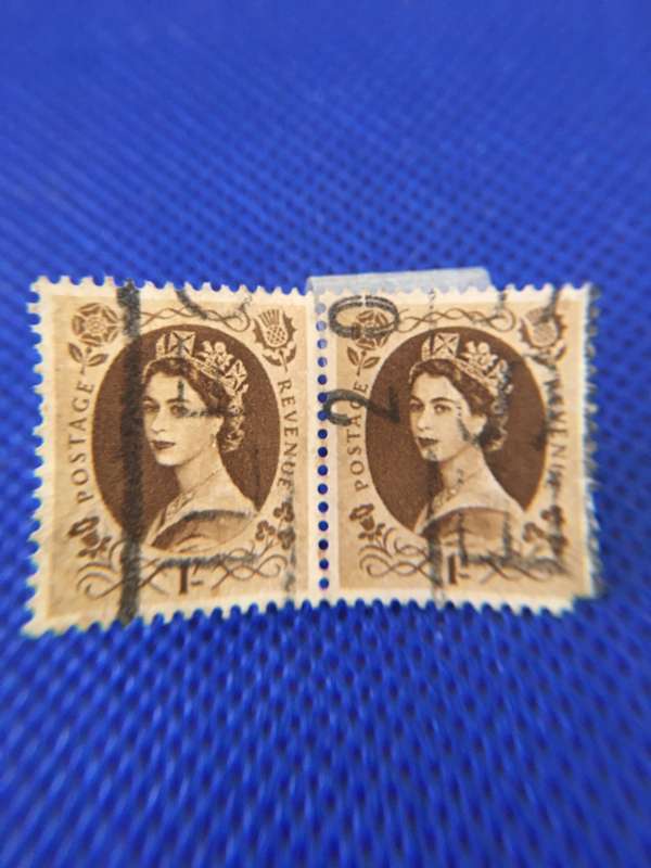 GREAT BRITAIN USED PAIR 1955