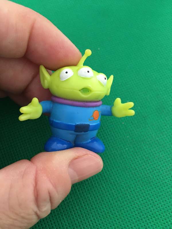 TOY STORY ALIEN MINI PVC FIGURE