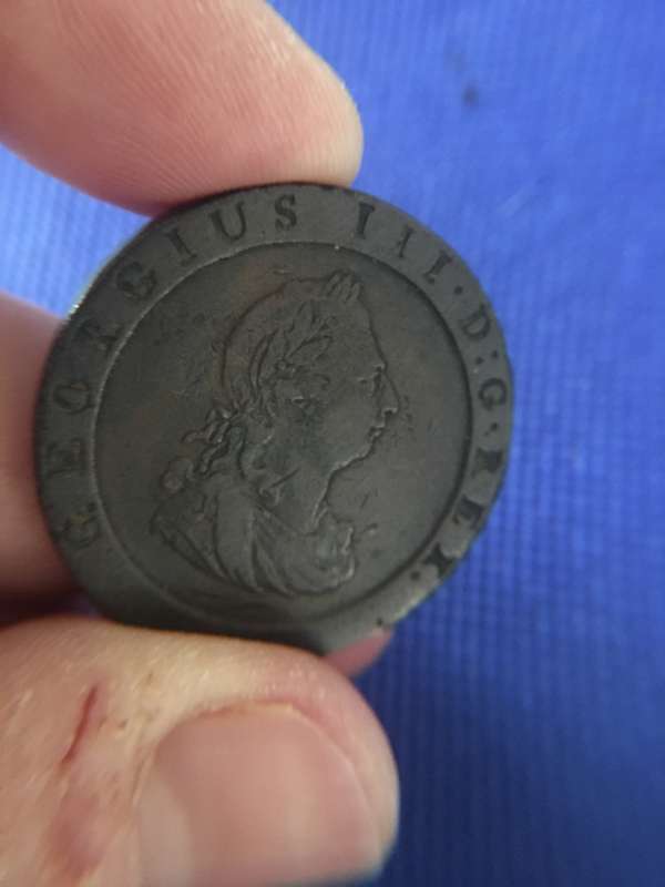 GREAT BRITAIN LOVELY QUEEN VICTORIA  CARTWHEEL PENNY  - 1797
