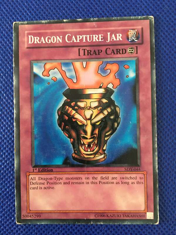YU-GI-OH TRADING CARD - DRAGON CAPTURE JAR
