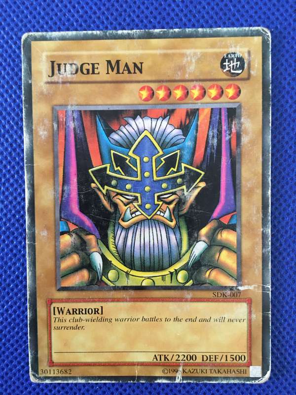 YU-GI-OH TRADING CARD - JUDGE  MAN