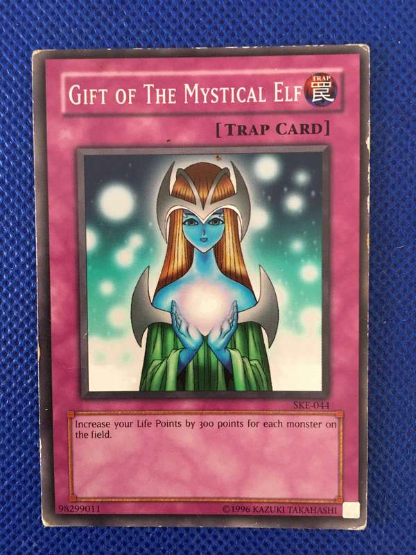 YU-GI-OH TRADING CARD - GIFT OF THE MYSTICAL ELF