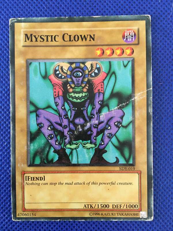 YU-GI-OH TRADING CARD - MYSTIC CLOWN