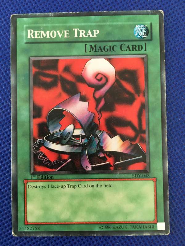 YU-GI-OH TRADING CARD - REMOVE TRAP