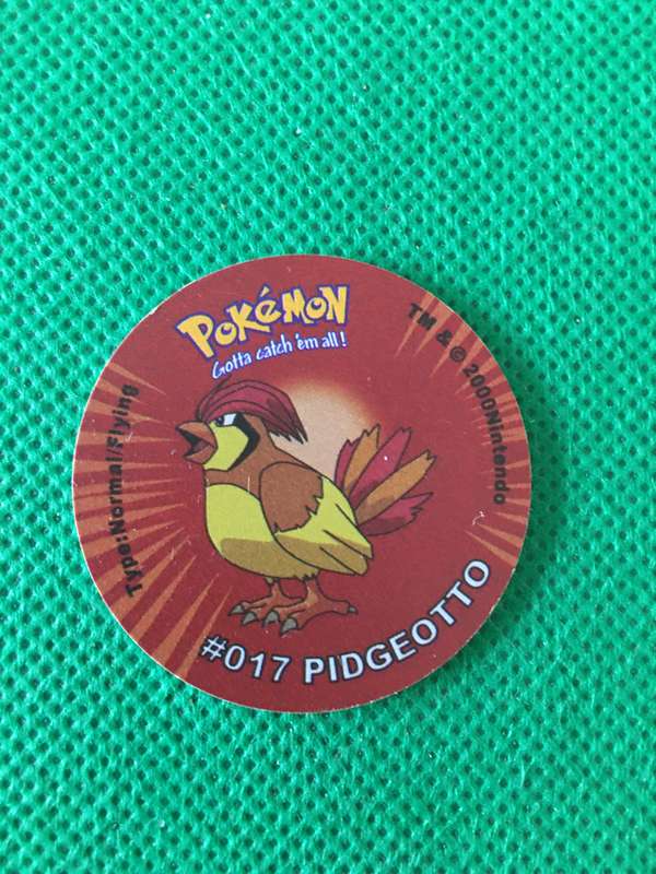 POKEMON TAZO RELEASED BY NINTENDO  AROUND THE 2000'S - CHEETOS / LAYS -NO.  17 - PIDGEOTTO