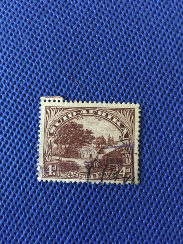 SOUTH AFRICA BROWN HUT USED STAMP 4D