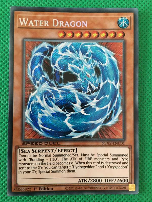 YU-GI-OH TRADING CARD - FOIL / SHINY CARD - WATER DRAGON