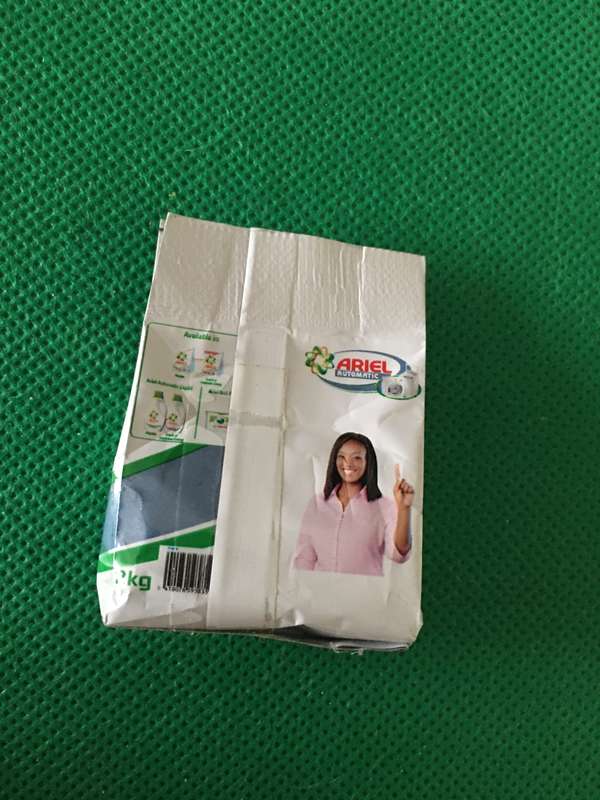 CHECKERS MINIS - ARIEL WASHING POWDER