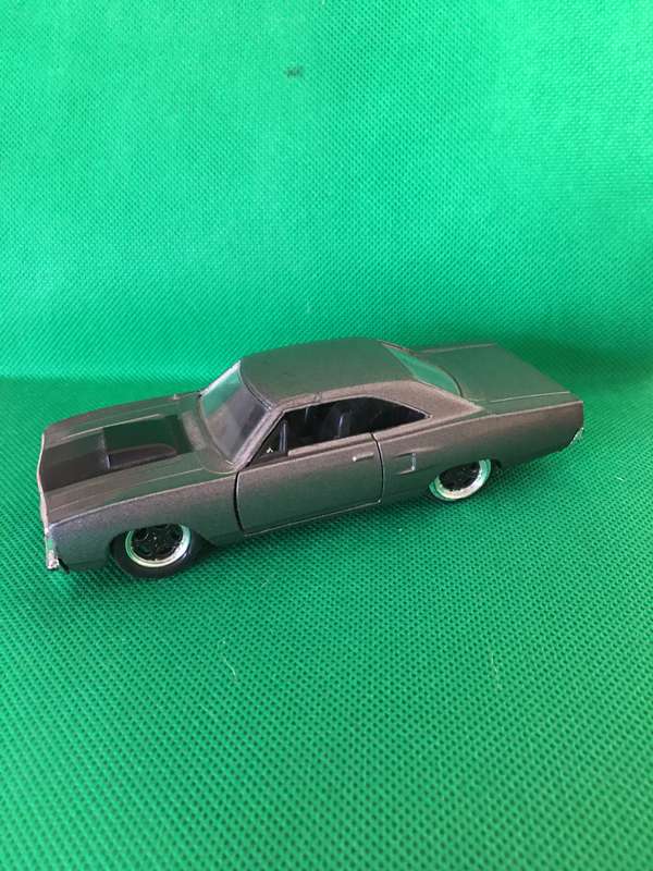 LOVELY / DOM`S 1970 DODGE CHARGER R/T - FAST & FURIOUS MOVIE REPLICA - GREY