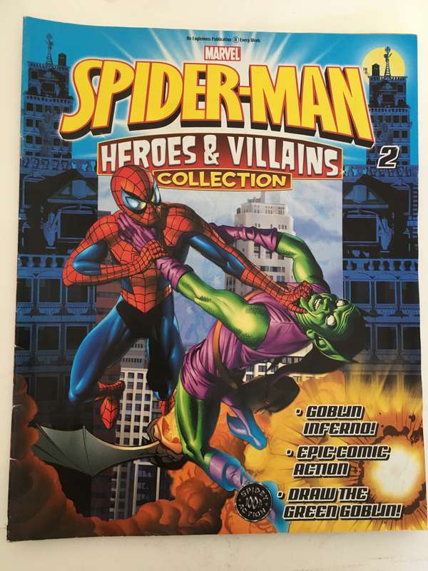 MARVEL COMICS - SPIDER-MAN - HEROES & VILLAINS COLLECTION -WITH 5 FREE  CARDS!!!! CARDS MAY VARY