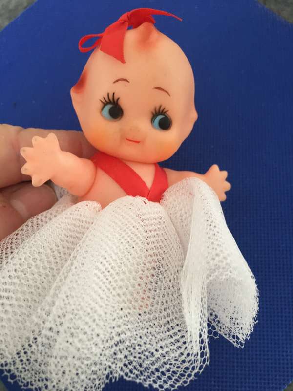 VINTAGE SMALL KEWPIE DOLL