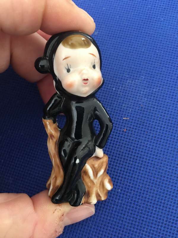 SMALL VINTAGE PORCELAIN ELF  PIXIE - JAPAN