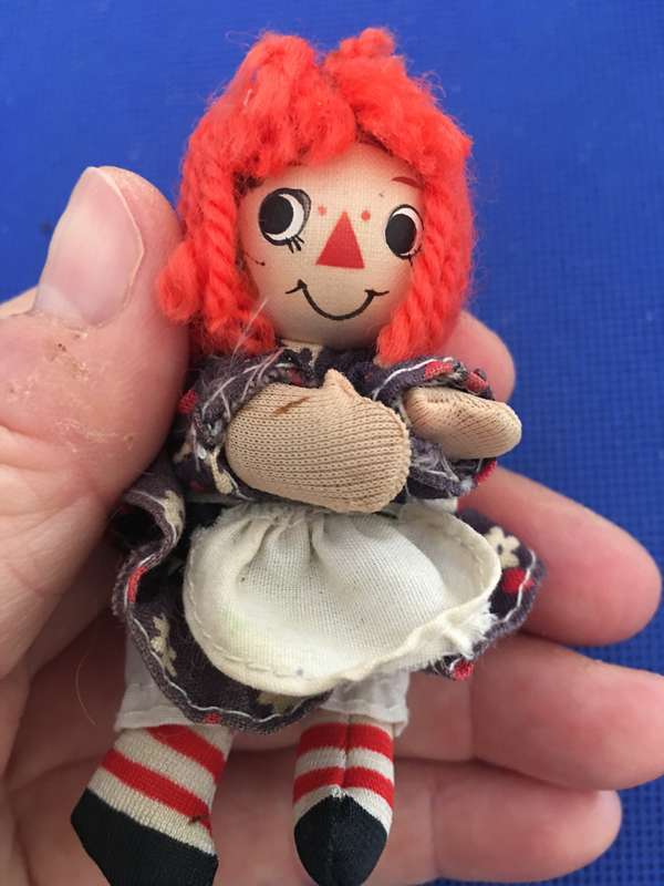 VINTAGE RAGGIDY ANN SMALL  RAG DOLL