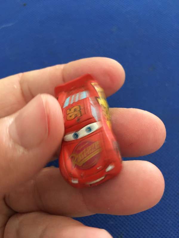 VINTAGE MINI RED  LIGHTNING  MCQUEEN FROM DISNEYS  PIXAR