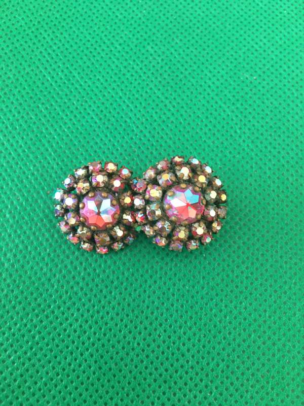 LOVELY VINTAGE EARRINGS WITH STONES