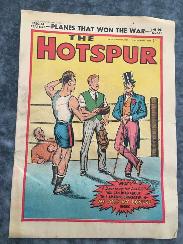 VINTAGE TO ANTIQUE - COMIC/ MAGAZINE - THE HOTSPUR - 1957