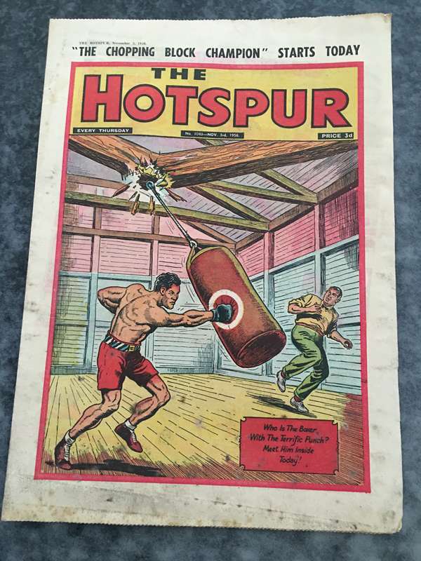 VINTAGE TO ANTIQUE - COMIC/ MAGAZINE - THE HOTSPUR - 1956