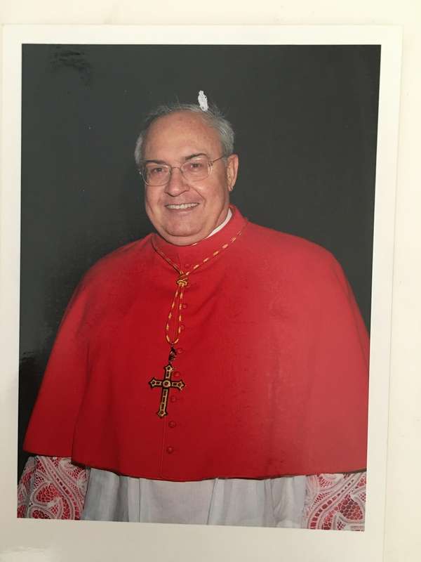 PHOTOGRAPH OF CARDINAL SERGIO PIGNEDOLI - AND PAMPHLETS OF PREVIOUS POPES