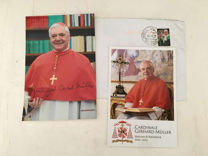 SIGNED / AUTOGRAPHED - CARDINAL - GERHARD MULLER AND VATICAN CARD