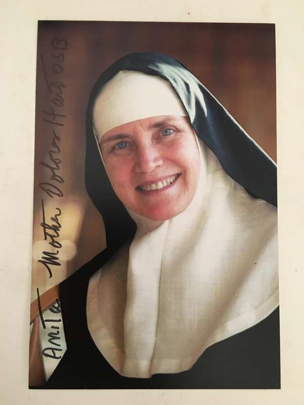 AUTOGRAPHED / SIGNED - H ER HOLINESS - MOTHER DELORES HART FIRST WAS AN ACTRESS AND  CHRISTMAS CARD