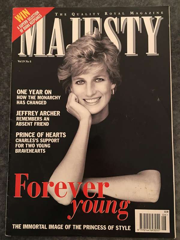 MAJESTY MAGAZINE - FOREVER YOUNG