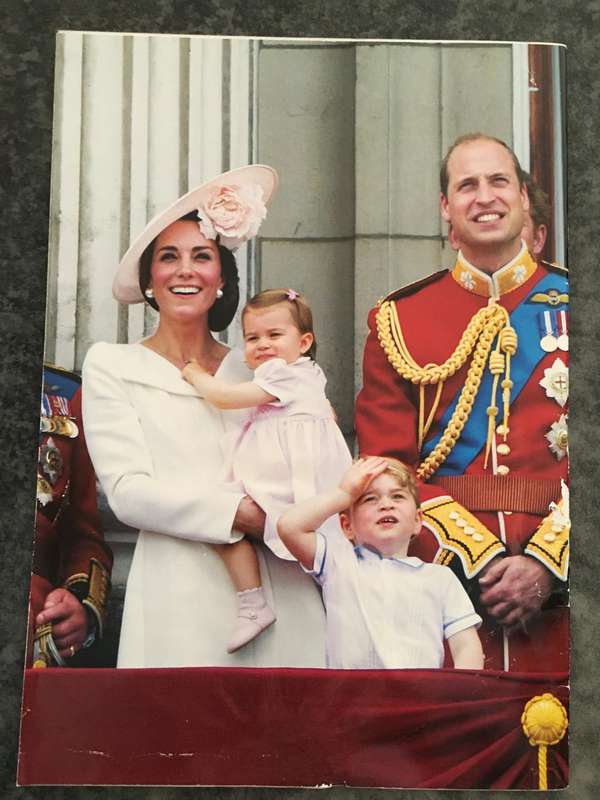 MAJESTY MAGAZINE - THE QUEEN AT 90 - OFFICIAL CELEBRATION