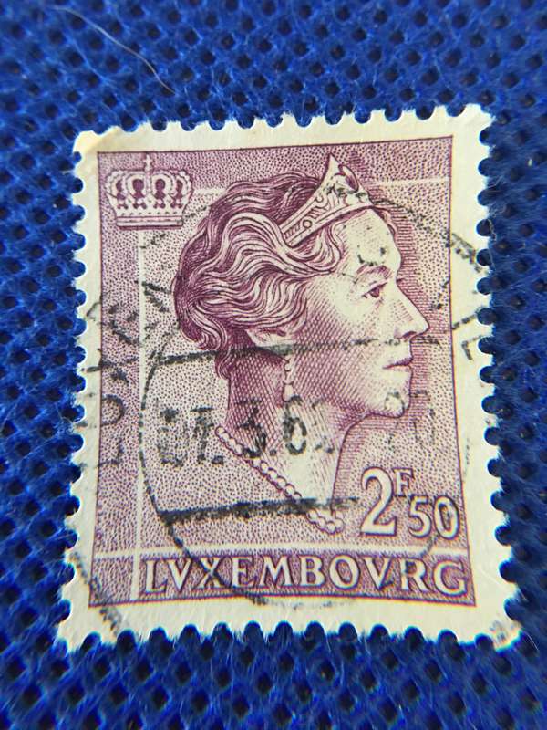LUXEMBOURG USED 1960 ROYALTY POSTAGE STAMP
