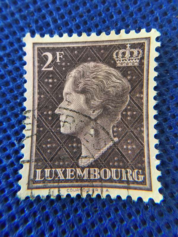 LUXEMBOURG USED 1960 ROYALTY POSTAGE STAMP