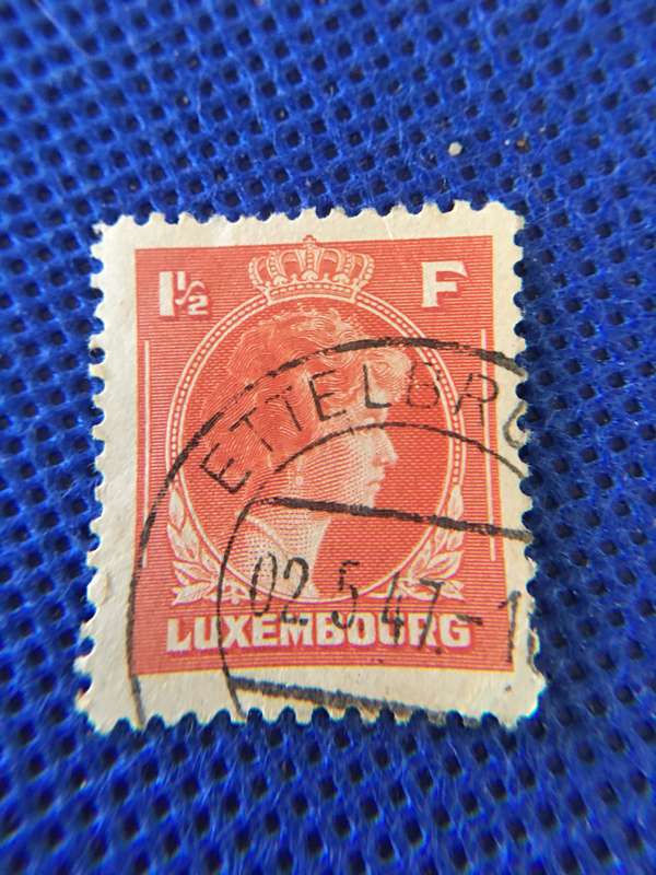 LUXEMBOURG  USED  1 1/2  F DUTCHESS STAMP