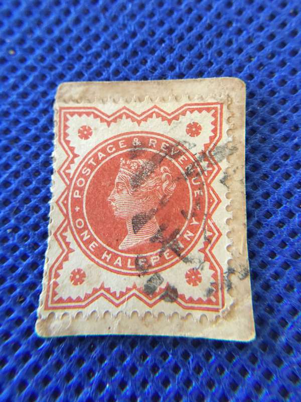 GREAT BRITAIN QUEEN VICTORIA USED STAMP