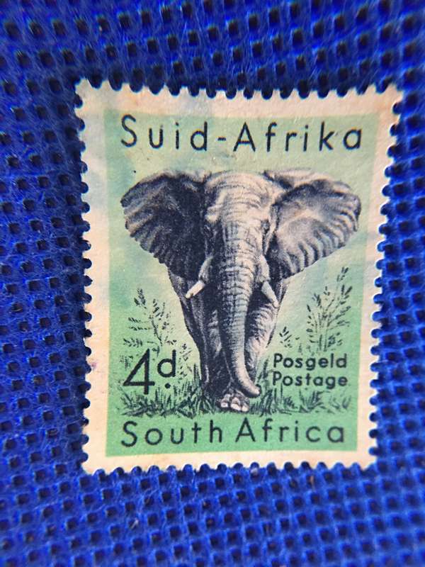 SOUTH AFRICA UNUSED ELEPHANT 4D STAMP