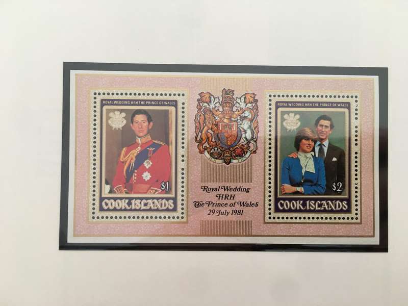 COOK ISLANDS - THE ROYAL WEDDING OF PRINCE CHARLES  AND LADY DIANA 1981 - 2 MINT STAMPS