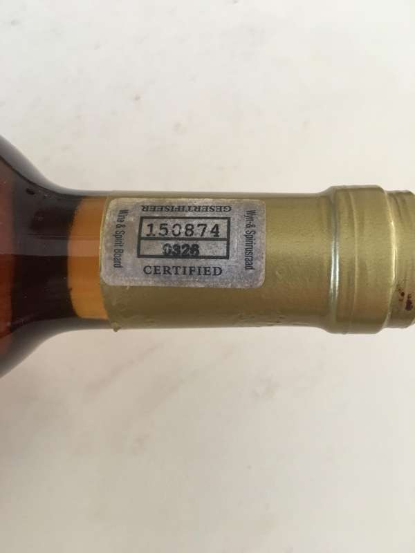 COLLECTORS - WINFIELD RUGBY SUPER 12  BOTTLE OF WINE SEALED