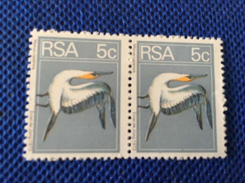 SOUTH AFRICA MINT PAIR 5c STAMPS