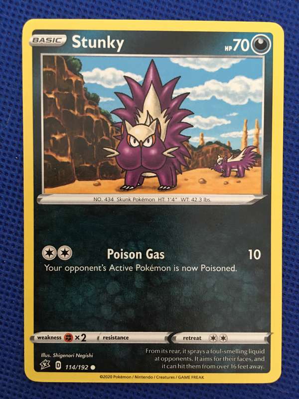 POKEMON TRADING CARD - STUNKY