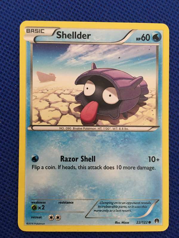 POKEMON TRADING CARD -  SHELLDER - 2016