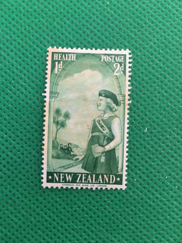 NEW ZEALAND MINT HEALTH PAIR 1958