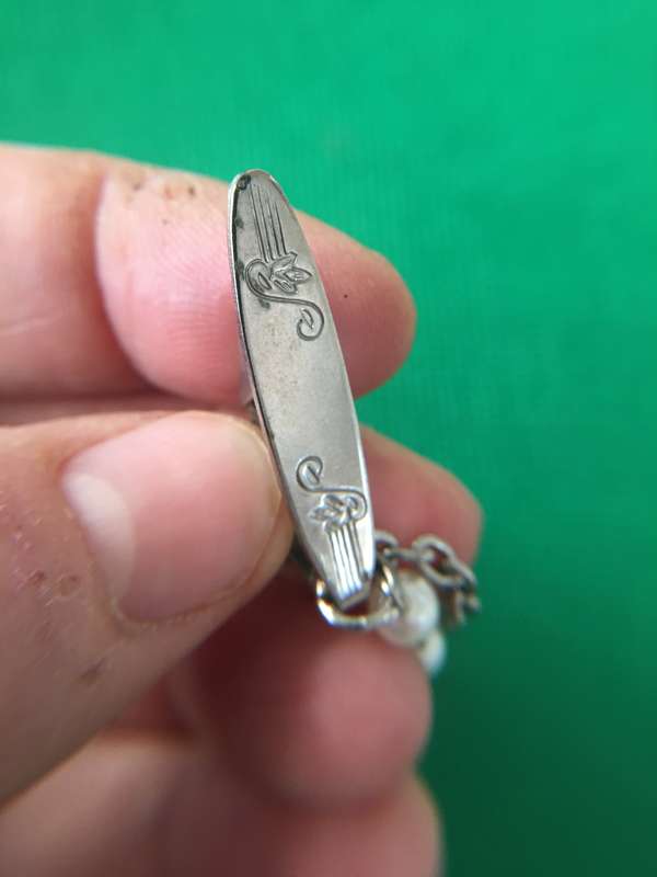 VINTAGE BROOCH  WITH CLAMPS
