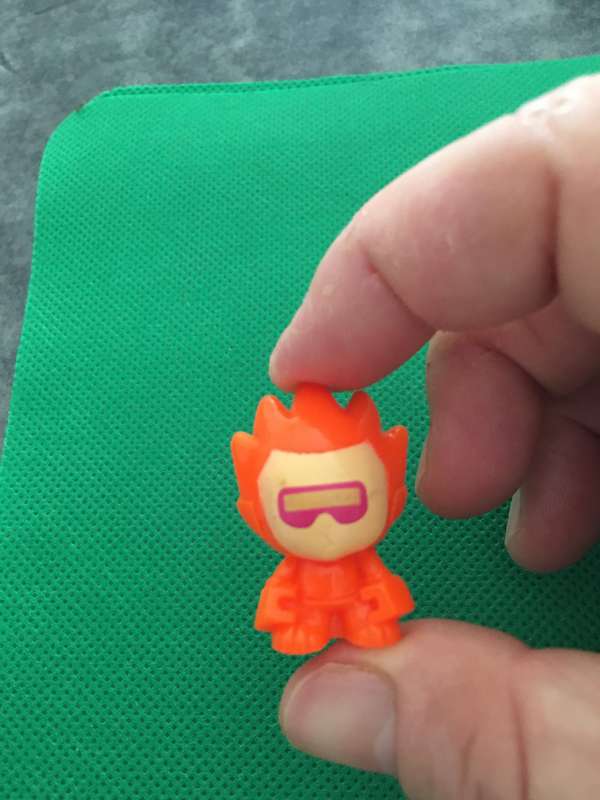 GOGO'S CRAZY BONE MINIATURE COLLECTIBLES - SMALL FIGURE