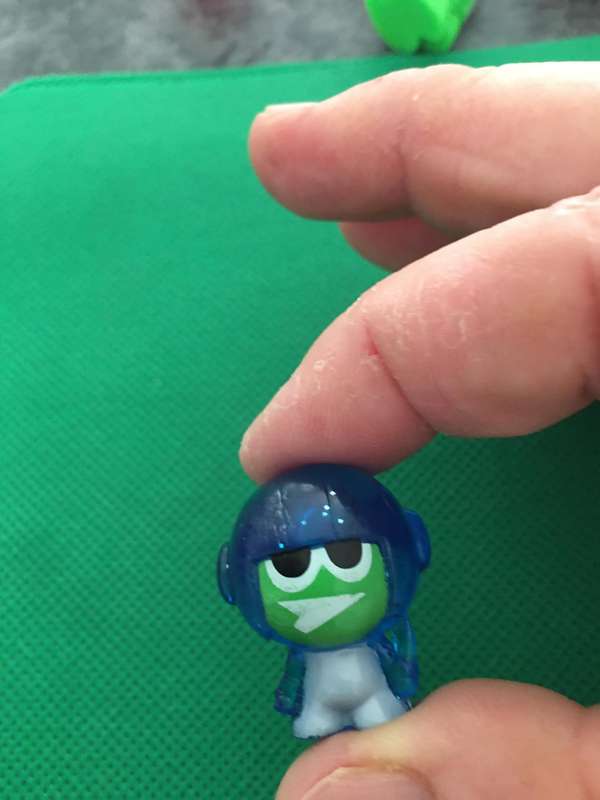 GOGO'S CRAZY BONE MINIATURE COLLECTIBLES - SMALL FIGURE
