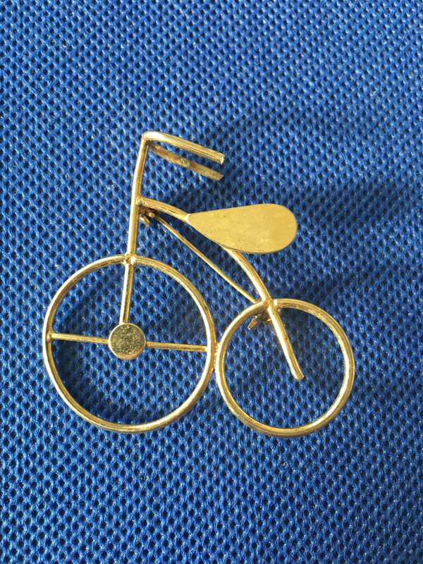 VINTAGE BICYCLE BROOCH