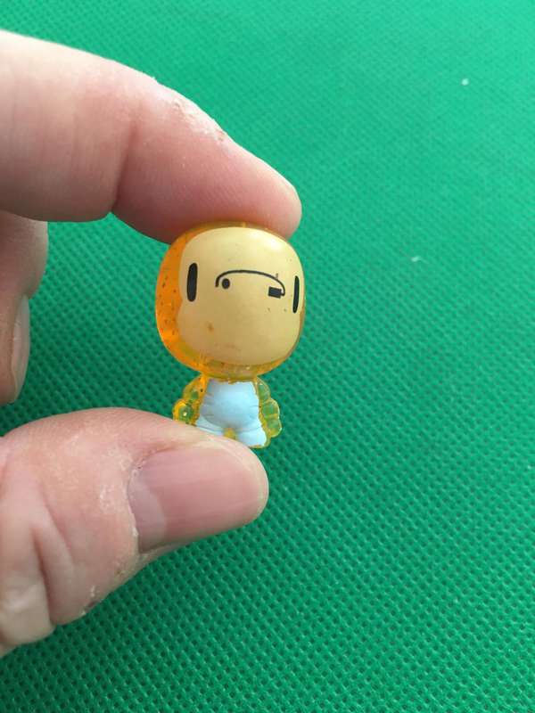 GOGO'S CRAZY BONE MINIATURE COLLECTIBLES - SMALL FIGURE