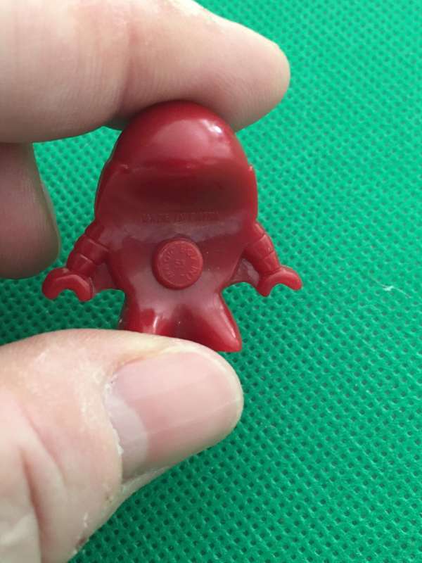 GOGO'S CRAZY BONE MINIATURE COLLECTIBLES - SMALL FIGURE