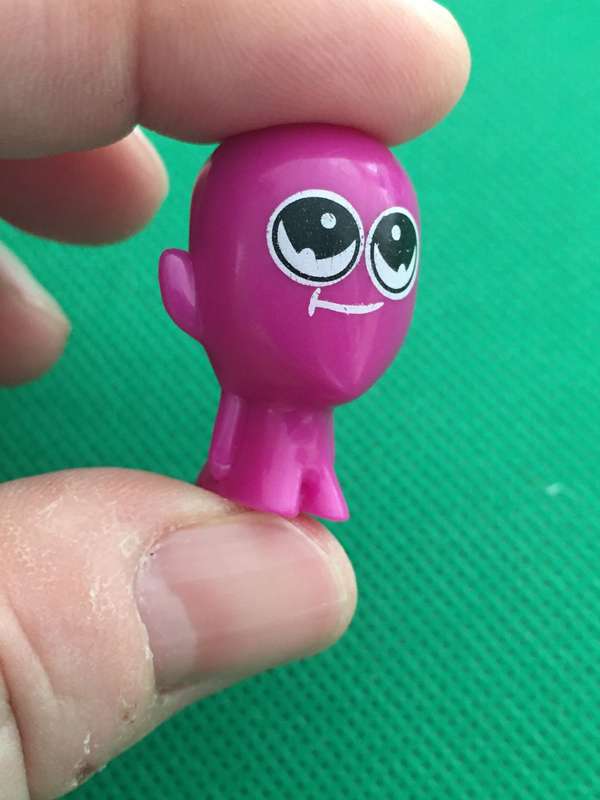 GOGO'S CRAZY BONE MINIATURE COLLECTIBLES - SMALL FIGURE