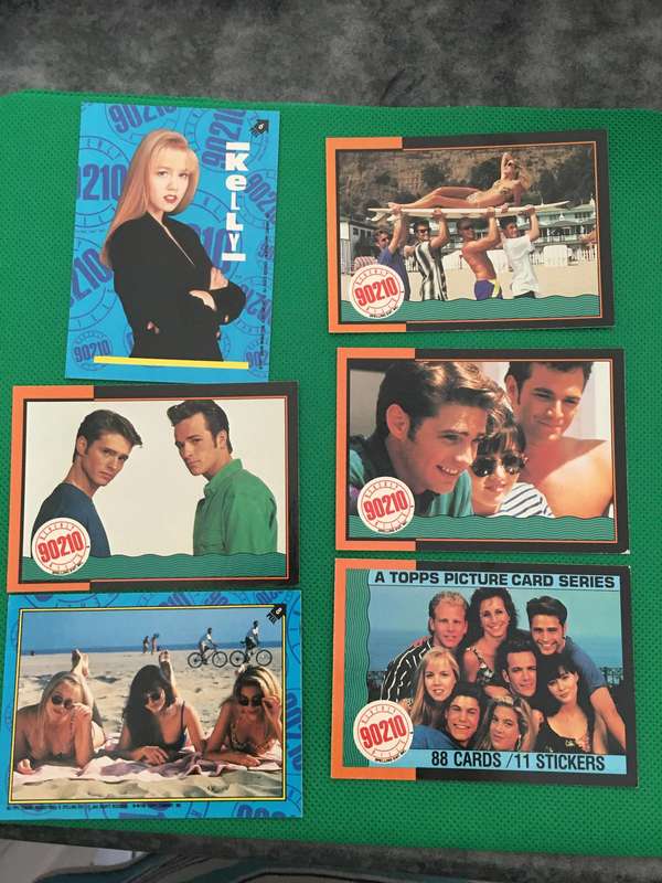 BEVERLY HILLS 90210  - 1991 TRADING CARDS FROM THE SERIES PACK OF  6 CARDS