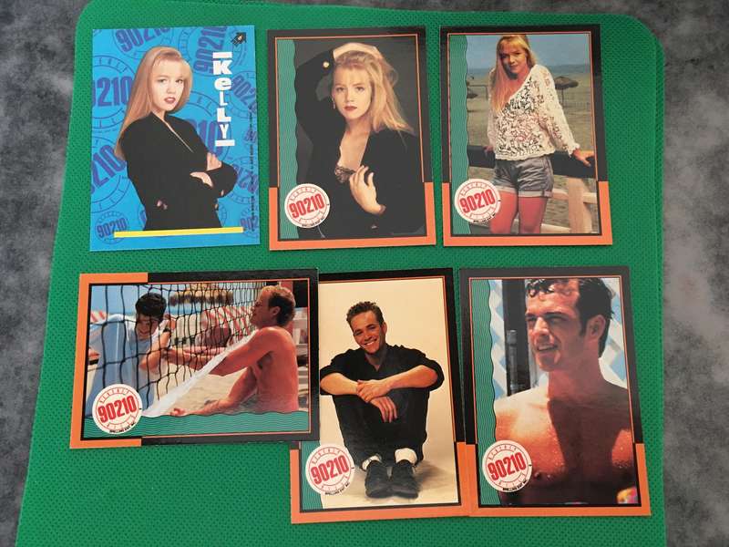 BEVERLY HILLS 90210  - 1991 TRADING CARDS FROM THE SERIES PACK OF  6 CARDS